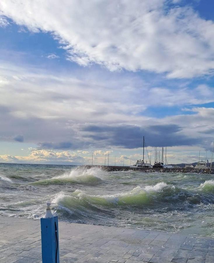 Promenada Nikiti Nikiti (Sithonia) Exterior foto